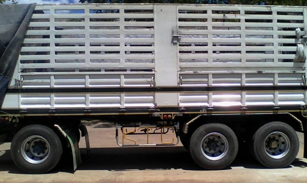 ขายลูกพ่วง3คานไม่ดั้ม