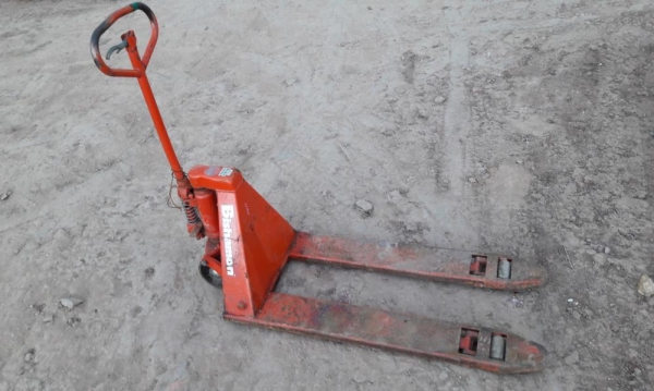 ขาย handlift แฮนลิฟต์ ยกของ แม่แรงเก่าญี่ปุ่นแท้ ราคาถูก ๆ กันไปเลยครับ เหล็กอย่างดี