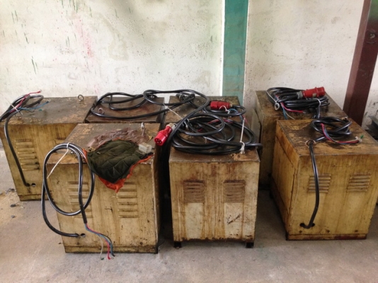 หม้อแปลงมือสองตามสภาพ 380 V ออก 200V  10KVA