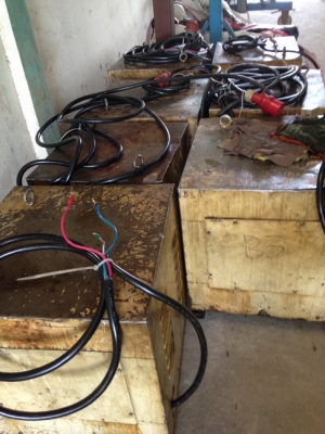 หม้อแปลงมือสองตามสภาพ 380 V ออก 200V  10KVA