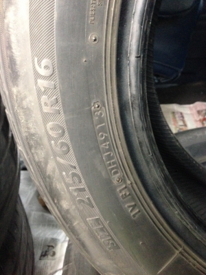 215/60R16 BRIDGESTONE ECOPIA EP200 ปี13 ชุด 4 เส้น  tel.081-4273941 ไอดีไลน์ 0814273941