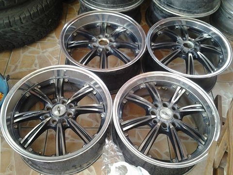 ขายล้อ 17 ชุดละ 4900 ราคาก่อนทำสี คัดมาแล้ว ไม่คดไม่ดุ้ง