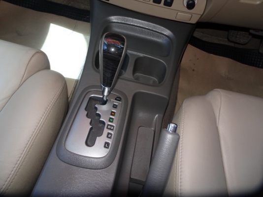 TOYOTA FORTUNER 3.0V 2WD AT ปี2011