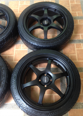 ล้อ17 พร้อมยางปี13 ดอกเต็ม ราคาไม่แพง ล้อ17 พร้อมยางปี13 ดอกเต็ม ราคาไม่แพง