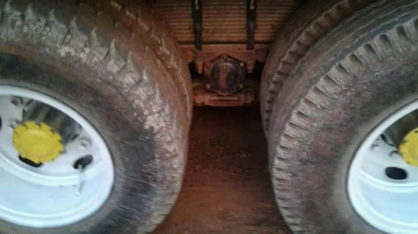 ขายดั้ม2เพลา FM227 เครื่อง220แรง สโลกลาง รถสวยสภาพพร้อมใช้งาน เอกสารพร้อมโอน ราคา780,000 สนใจโทร 090-8588220คุณนะ 093-3258446คุณบิว หรือเข้าดูสินค้าอื่นๆได้ที่ www.narong2truck.com หรือ www.truck.in.th/498 หรือเพจFacebook ณรงค์ ซื้อขายรถมือสอง (เว็บไซต์ส่