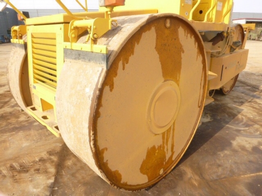 Sakai R2 SN: RR3-10240 ใช้งาน 4980 ชม. นำเข้าจากญี่ปุ่น ถึงทยแล้วครับ