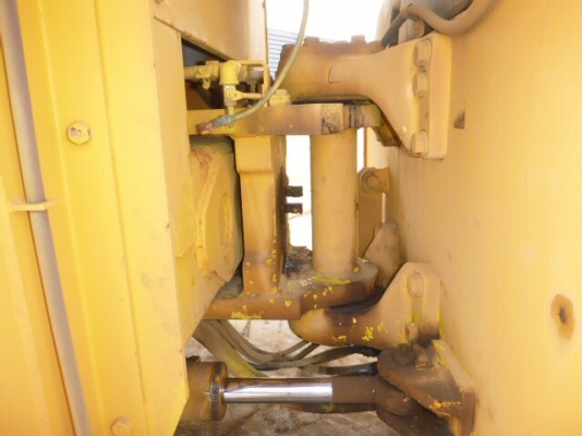 Sakai R2 SN: RR3-10240 ใช้งาน 4980 ชม. นำเข้าจากญี่ปุ่น ถึงทยแล้วครับ