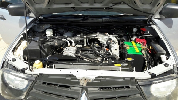 รถกระบะตู้เย็น MITSUBISHI เพลาลอย ทำองศาได้ 10 องศาขึ้นไป