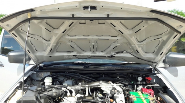 รถกระบะตู้เย็น MITSUBISHI เพลาลอย ทำองศาได้ 10 องศาขึ้นไป