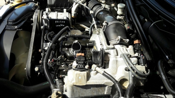 รถกระบะตู้เย็น MITSUBISHI เพลาลอย ทำองศาได้ 10 องศาขึ้นไป