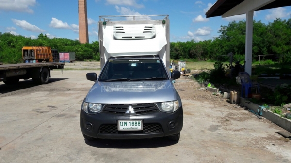 รถกระบะตู้เย็น MITSUBISHI เพลาลอย ทำองศาได้ 10 องศาขึ้นไป