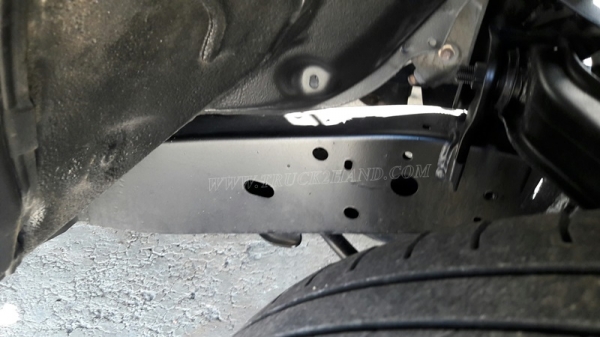 รถกระบะตู้เย็น MITSUBISHI เพลาลอย ทำองศาได้ 10 องศาขึ้นไป