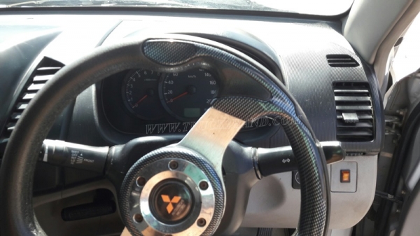 รถกระบะตู้เย็น MITSUBISHI เพลาลอย ทำองศาได้ 10 องศาขึ้นไป