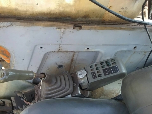 ขาย 435,000 Hitachi EX200-2 เครื่องดี ปั้มแรง (เมก้าปั้ม)เอวแน่น ช่วงล่างเต็ม เอกสารอินวอทย์