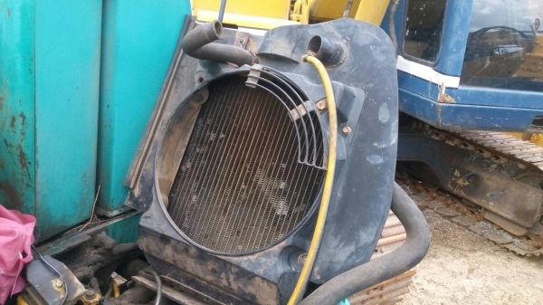 ขายชิ้นส่วนอะไหล่รถแมคโค PC-30-7ใครต้องการอะไหล่ชิ้นไหนโทรมาครับ