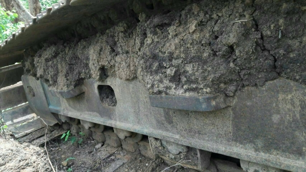 ขาย 485,000 Hitachi  EX 200-1 เครื่องดี ปั่มK3V ช่วงล่างสวยรถสวยพร้อมใช้