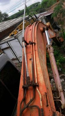 ขาย 485,000 Hitachi  EX 200-1 เครื่องดี ปั่มK3V ช่วงล่างสวยรถสวยพร้อมใช้