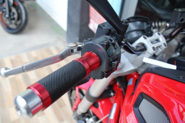 DUCATI m795 ปี2012 รถศูนย์ วิ่งน้อยสภาพ Showroom รับแลก-เปลี่ยน