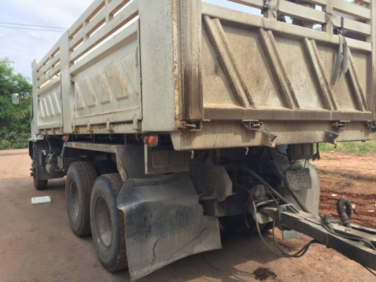 ขายแล้วครับ สิบล้อ อีซูชุ Dega 320ปี49แม่ลูกดั้มสามมิต 3คาน สภาพดีสวยเดิมๆพร้อมใช้ ทะเบียนพร้อมโอน