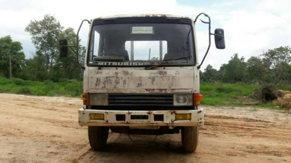 ขาย 595,000 Mitsu FusoFN527M-A25xxx เตรื่อง 6D16-195 แรง 10 เกียร์  หางเหล็กบีม  หัวบาง ยางดี คัสชีสวย  เล่มทะเบียน