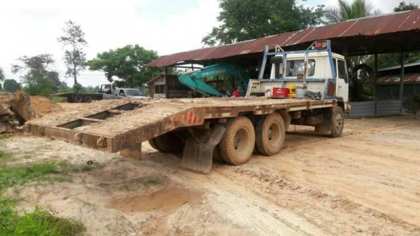 ขาย 595,000 Mitsu FusoFN527M-A25xxx เตรื่อง 6D16-195 แรง 10 เกียร์  หางเหล็กบีม  หัวบาง ยางดี คัสชีสวย  เล่มทะเบียน