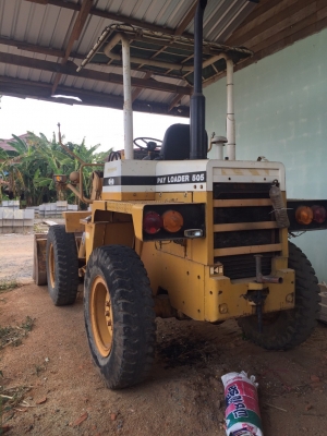 ขายรถตักล้อยาง