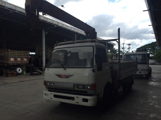 ขาย Hino FB 6 ล้อติดเครน 3 ตัน