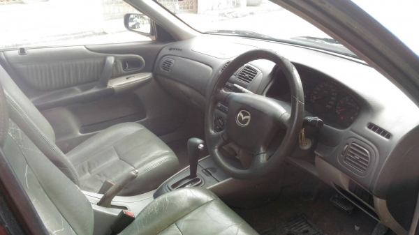 มาสด้า Proteg'e