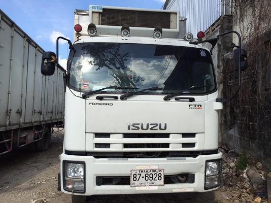 ISUZU DECA 240 CNG ตู้เย็น อัตราสิ้นเปลือง 6 โลกก. ตกโลละ 2.25 บาท  (อ้างอิงจากอัตราเปรียบเทียบรถHINO NGV VS ISUZU NGV) เติม1ครั้งได้ประมาณ670 กิโล ประหยัดครั้งละ 3182.5 ต่อถังเทียบกับน้ำมัน ลงใต้1000กมค่าใช้จ่าย 2250 วิ่งลงใต้ประหยัด 2500 ไปกลับประหยัด 5