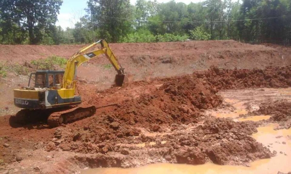 ขายรถขุดแบ็คโค SK120 มาร์คทรู045 สภาพสวยทำงานปกติ ช่วงล่างดี บูมดี ขายรถขุดแบ็คโค SK120 มาร์คทรู045 สภาพสวยทำงานปกติ ช่วงล่างดี บูมดี