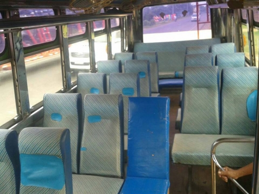 ขายรถมินิบัส เครื่องTOYOTA85แรง ยาว7เมตร แชชซีสวย ช่วงล่างดี เอกสารทะเบียนครบ