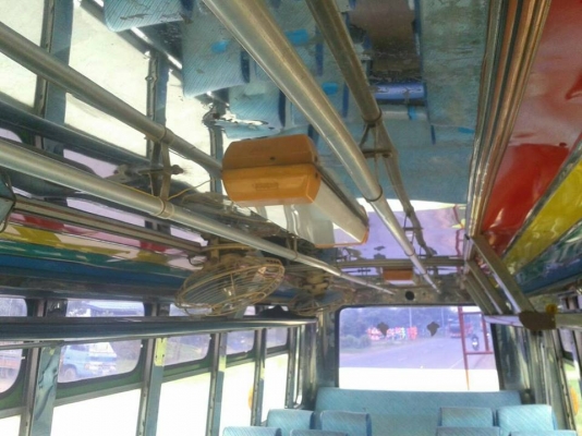 ขายรถมินิบัส เครื่องTOYOTA85แรง ยาว7เมตร แชชซีสวย ช่วงล่างดี เอกสารทะเบียนครบ