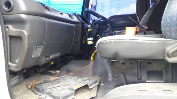 รถสวยๆ10ล้อ  270แรงม้า 2เพลา ระบบลากพ่วง  (รถห้างแท้)  พร้อมใช้งาน   เล่มติดมือ...