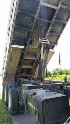 รถสวยๆ10ล้อ  270แรงม้า 2เพลา ระบบลากพ่วง  (รถห้างแท้)  พร้อมใช้งาน   เล่มติดมือ...