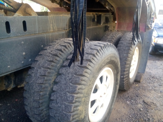 รถสวยๆ10ล้อ  270แรงม้า 2เพลา ระบบลากพ่วง  (รถห้างแท้)  พร้อมใช้งาน   เล่มติดมือ...