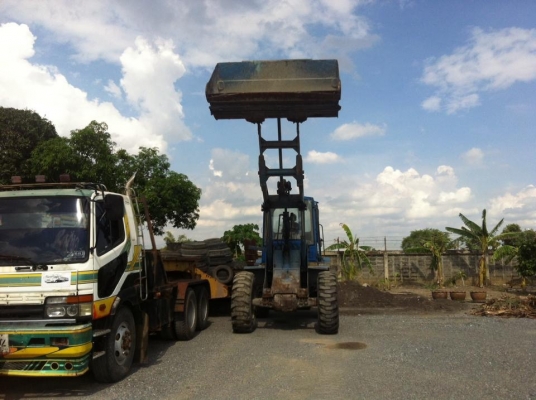 ขายรถตัก cat เอวอ่อน ขายรถตัก cat เอวอ่อน