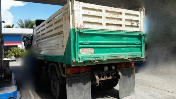 รถฮีโน่ 6 ล้อดั้ม FC9J  175 แรงม้า. ปี 56. , ( รถวิ่ง 8x,xxx กม. )     สนใจติดต่อ  081 - 6079515