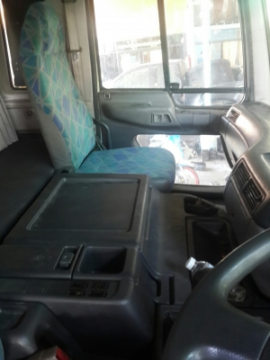 ขายหัวลากสองเพลาพร้อมใช้งาน ขายหัวลากสองเพลาพร้อมใช้งาน