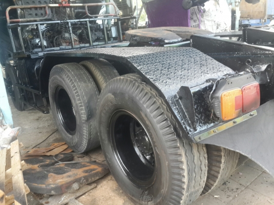 ขายหัวลากสองเพลาพร้อมใช้งาน ขายหัวลากสองเพลาพร้อมใช้งาน