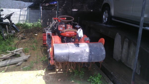 ขายคูโบต้า B6000