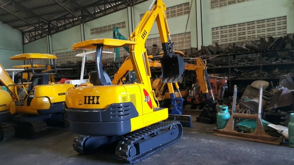 ขาย รถขุด IHI รุ่น 35J มือสองญี่ปุ่น เท่า PC35 แทรกยางสวย สลัก บูท เอวแน่น ปั้มนิ้วแล้ว สวย พร้อมใช้งาน ทำงานไว คล่องตัว มือถือ/LINE ID : 0818753444