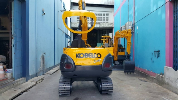 ขาย รถขุด KOBELCO รุ่น SK025 มือสองญี่ปุ่น แทรกเหล็ก สลัก บูท เอวแน่น 100\% ปั้มนิ้ว สวย พร้อมใช้งาน ทำงานไว มือถือ/LINE ID : 0818753444