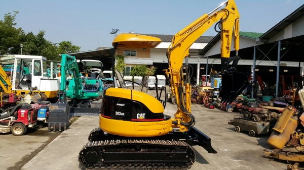 ขาย รถขุด CATERPILLAR รุ่น 303CR แทรกเหล็ก สลัก บูท เอวแน่น 100\% คันนี้ มีไลน์ ใส่หัวกระแทกได้ มือถือ/LINE ID : 0818754444