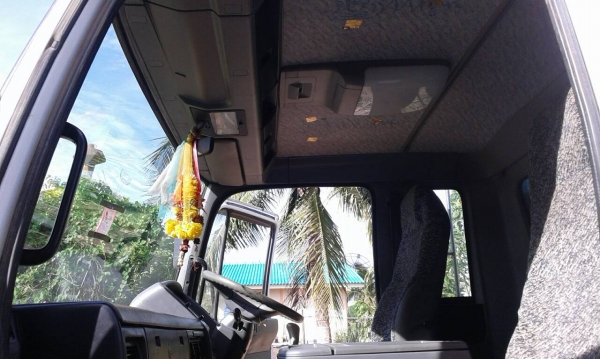 ขายหกล้อดั้ม ประกอบเครื่อง 6BF1 175แรง เพาเวอร์ยาง8.25 เบรกจิฟฟี่ แอร์เย็น ช่วงล่าง FBR สภาพพร้อมใช้งาน เอกสารพร้อมโอน สนใจติดต่อ 0835978069 ต่อรองได้