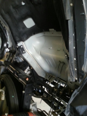 อีซูซุnrr190สีชาวปี57ยาว5เมตร60วิ่ง2หมื่นโลเดิมๆยางเรเดียลทั้งคันสภาพป้ายแดงราคา1,150,000บาทคุยได้เจ้าของขายเองครับเอกสารครบพร้อมโอน