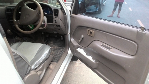 ขายกะบะD4Dปี46  2003 ราคาเบา ฯ 190000