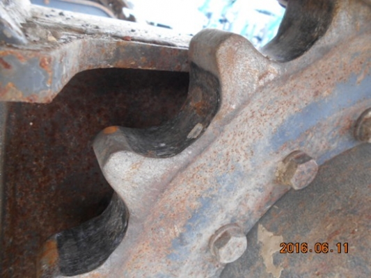 ขายรถขุดเก่าญี่ปุ่นนอกแท้ๆ kobelco sk 135 yy04 สนใจโทร 092-3309229 อี๊ด สองห้อง