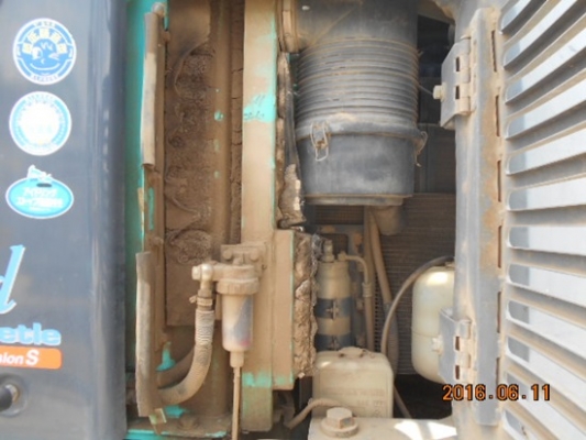 ขายรถขุดเก่าญี่ปุ่นนอกแท้ๆ kobelco sk 135 yy04 สนใจโทร 092-3309229 อี๊ด สองห้อง