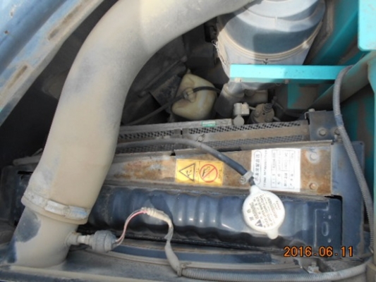 ขายรถขุดเก่าญี่ปุ่นนอกแท้ๆ kobelco sk 135 yy04 สนใจโทร 092-3309229 อี๊ด สองห้อง