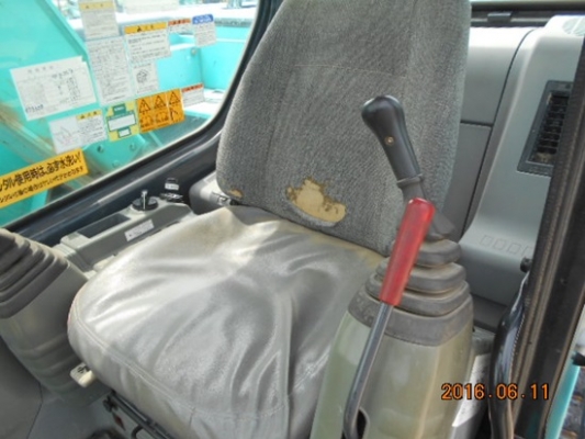 ขายรถขุดเก่าญี่ปุ่นนอกแท้ๆ kobelco sk 135 yy04 สนใจโทร 092-3309229 อี๊ด สองห้อง